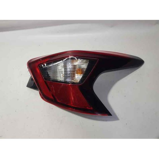 Piloto Trasero Derecho Para Nissan Micra V