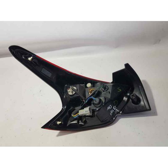 Piloto Trasero Derecho Para Nissan Micra V