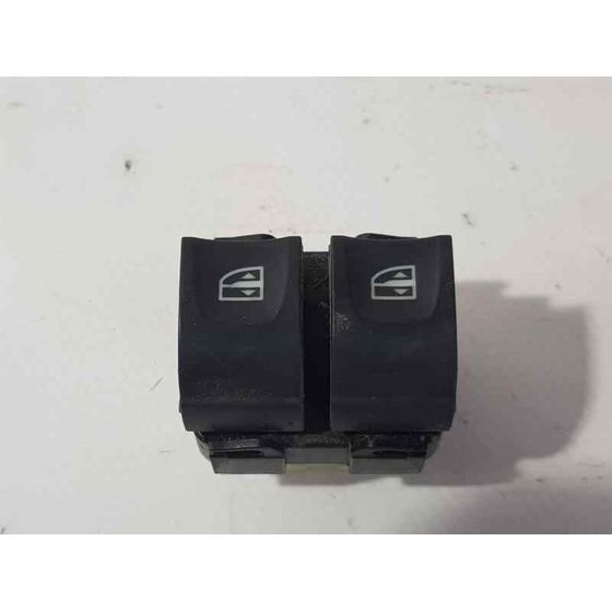 Mando Elevalunas Delantero Izquierdo para Renault Clio Iv