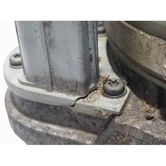 Bomba Direccion Electrica Para Ford Focus C-Max