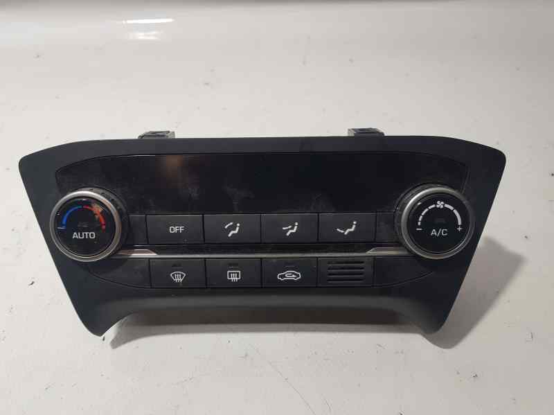 Mando Climatizador Para Hyundai I20 Active