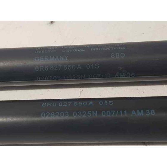 Amortiguadores Maletero / Porton Para Volkswagen Polo