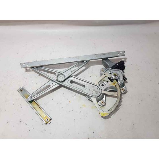 Elevalunas Delantero Derecho Para Toyota Yaris