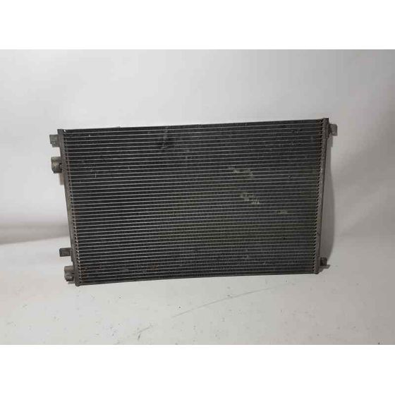 Condensador / Radiador Aire Acondicionado Para Renault Scenic Ii