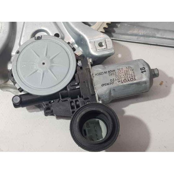 Elevalunas Trasero Derecho Para Toyota Auris