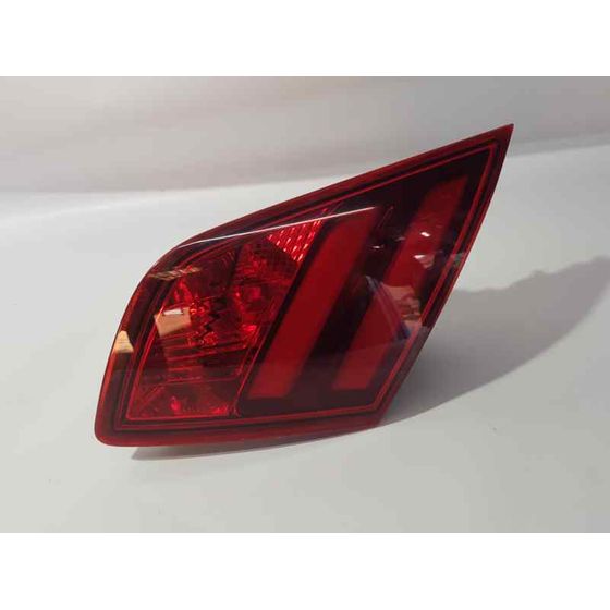 Piloto Trasero Derecho Para Peugeot 308