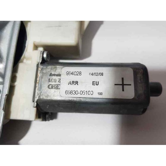 Elevalunas Trasero Derecho Para Toyota Avensis Berlina