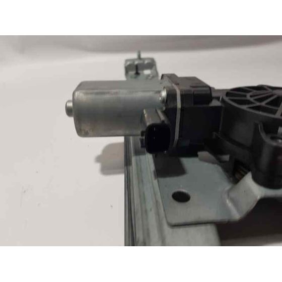 Elevalunas Delantero Izquierdo Para Renault Clio Iv