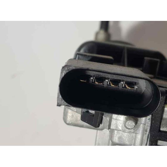 Motor Limpia Delantero Para Peugeot 2008