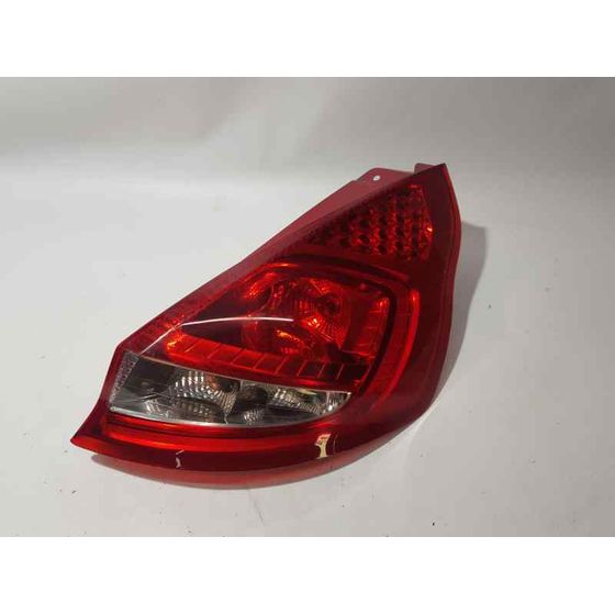 Piloto Trasero Derecho Para Ford Fiesta