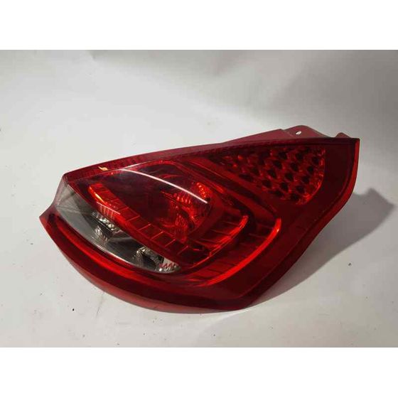 Piloto Trasero Derecho Para Ford Fiesta