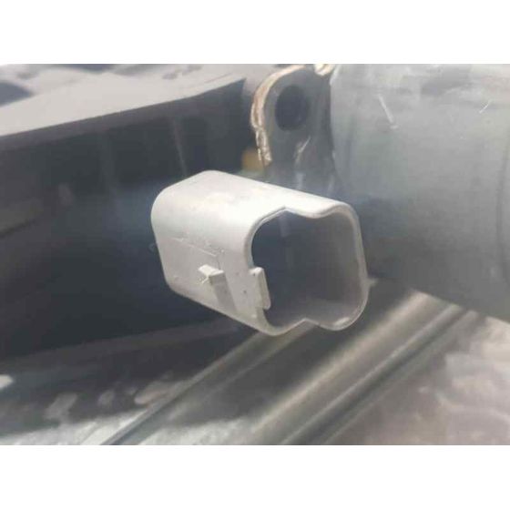 Elevalunas Delantero Derecho Para Peugeot 208
