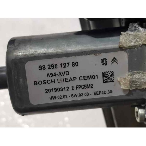 Elevalunas Delantero Derecho Para Peugeot 2008