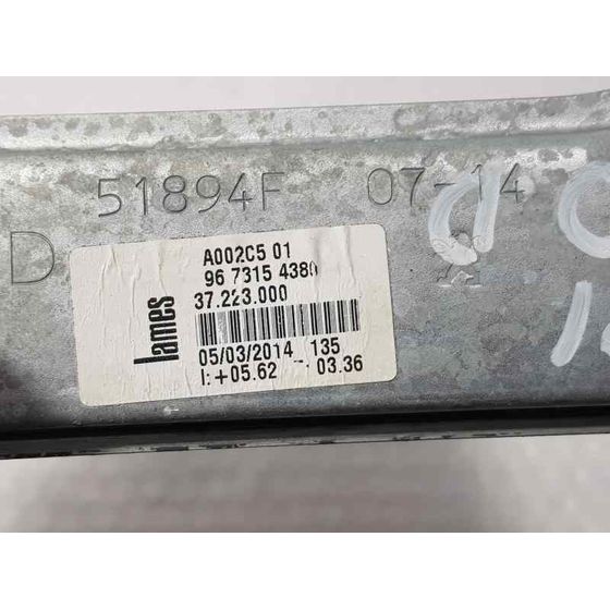 Elevalunas Delantero Derecho Para Peugeot 208