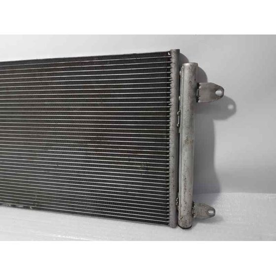 Condensador / Radiador Aire Acondicionado para Volkswagen Golf Plus (521)