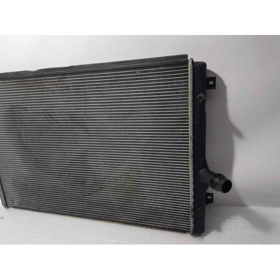 Radiador Agua Para Volkswagen Golf Plus