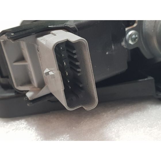 Elevalunas Delantero Derecho Para Peugeot 208