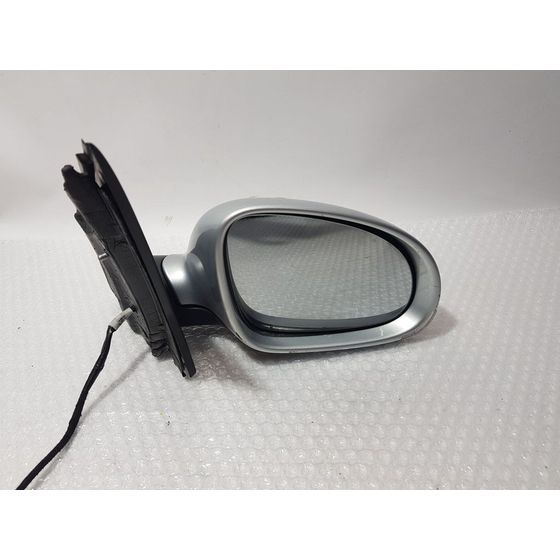 Retrovisor Derecho Para Volkswagen Golf V Berlina