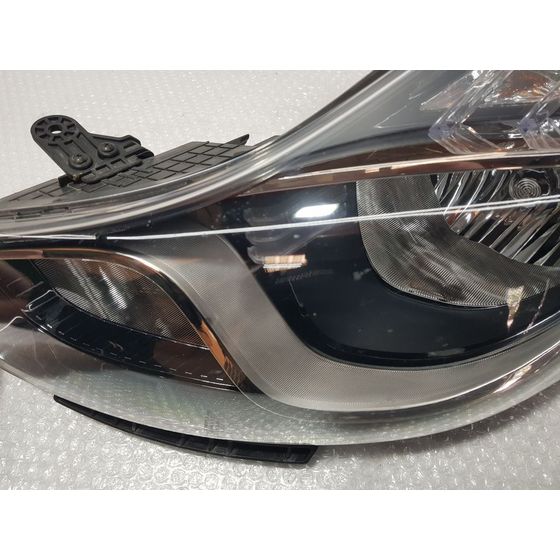 Faro Izquierdo para Hyundai Ix20