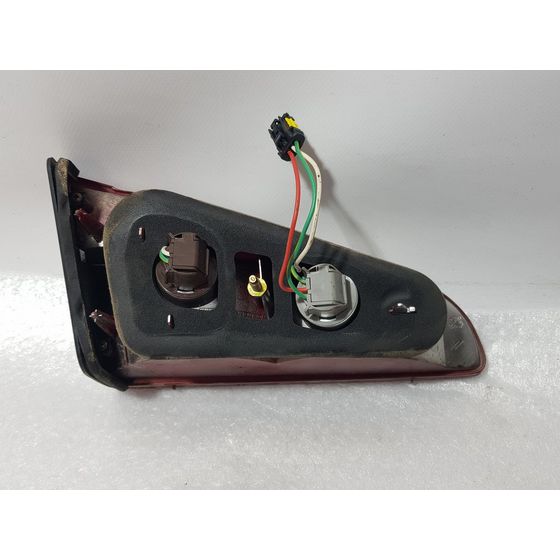 Piloto Trasero Derecho Para Peugeot 607