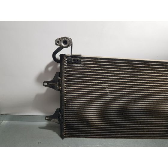 Condensador / Radiador Aire Acondicionado para Skoda Fabia Familiar