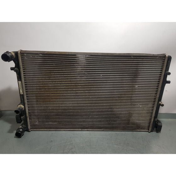Radiador Agua Para Skoda Fabia Familiar