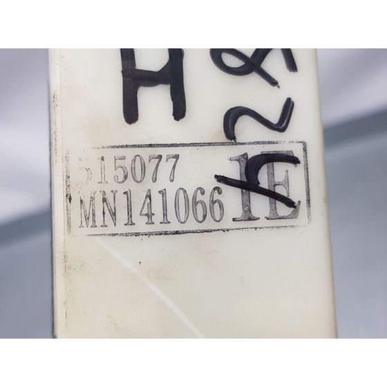 Mando Elevalunas Delantero Izquierdo  Para Mitsubishi Grandis