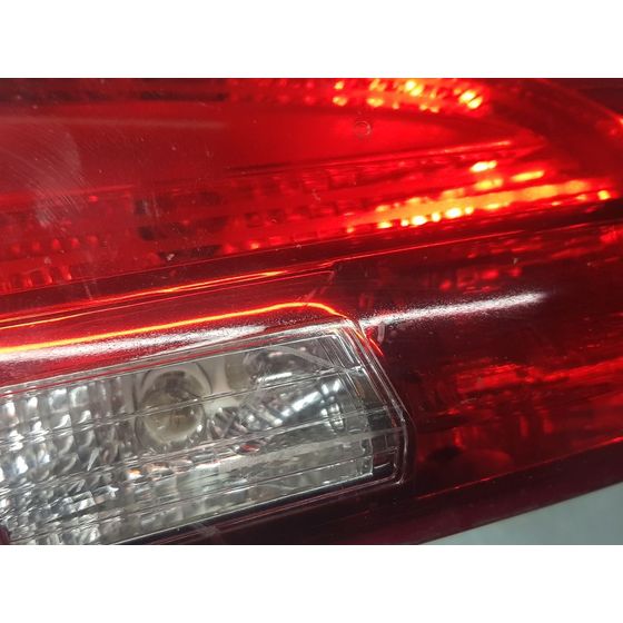 Piloto Trasero Izquierdo Para Kia Cee'd