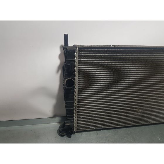 Radiador Agua Para Ford Focus Lim.