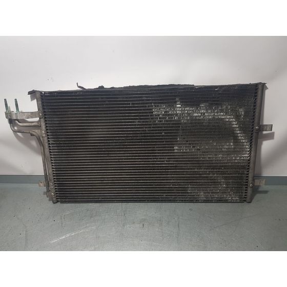 Condensador / Radiador Aire Acondicionado Para Ford Focus Lim.