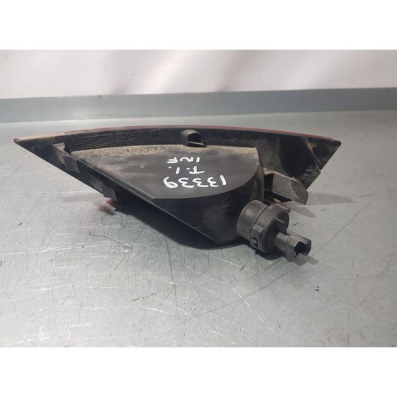 Piloto Trasero Izquierdo Paragolpes para Ford Focus Lim. (Cb4)