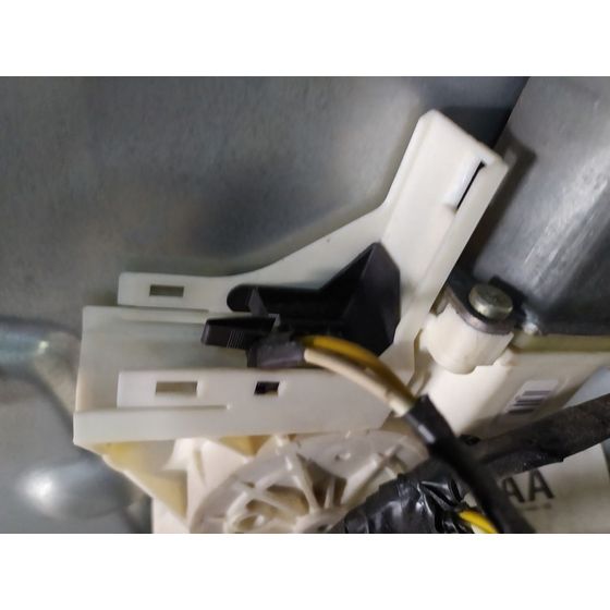 Elevalunas Delantero Izquierdo Para Ford Focus Lim.