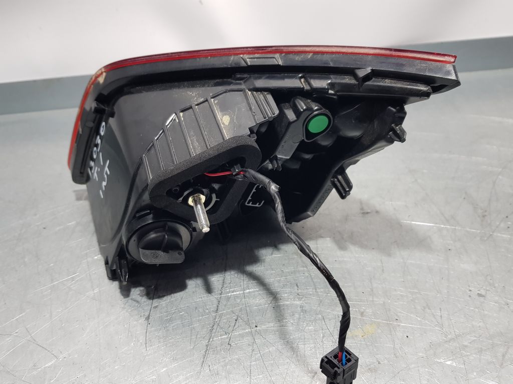 Piloto Trasero Izquierdo Para Peugeot 308