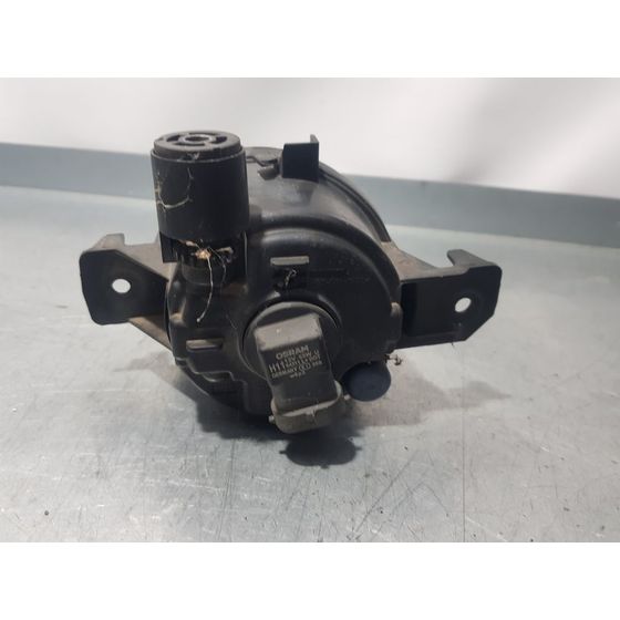 Faro Antiniebla Derecho Para Bmw Serie 1 Berlina