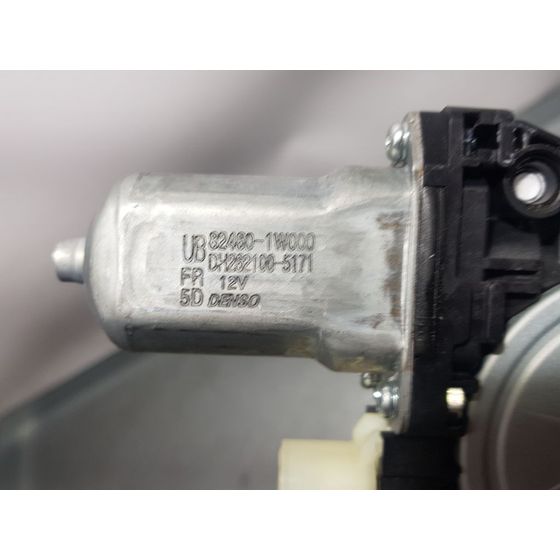 Elevalunas Delantero Derecho Para Kia Rio