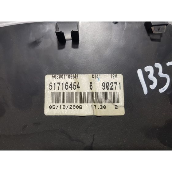 Cuadro Instrumentos Para Fiat Punto