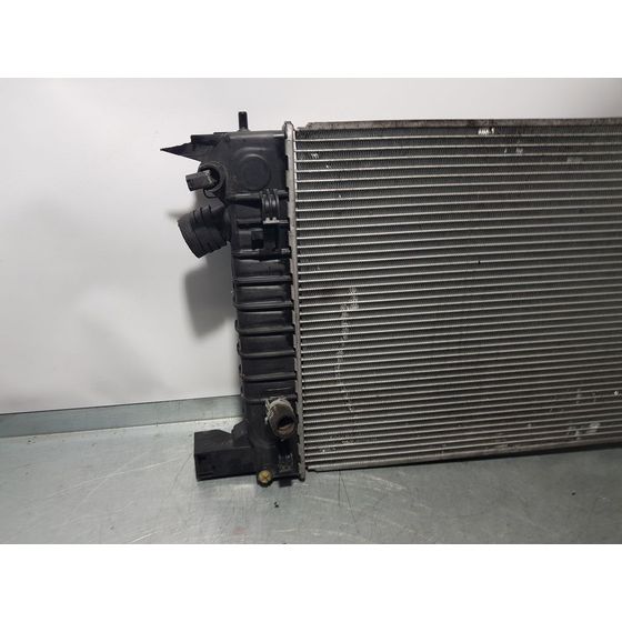 Radiador Agua Para Chevrolet Aveo Berlina Hatchback