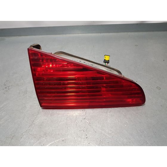 Piloto Trasero Izquierdo Para Peugeot 607