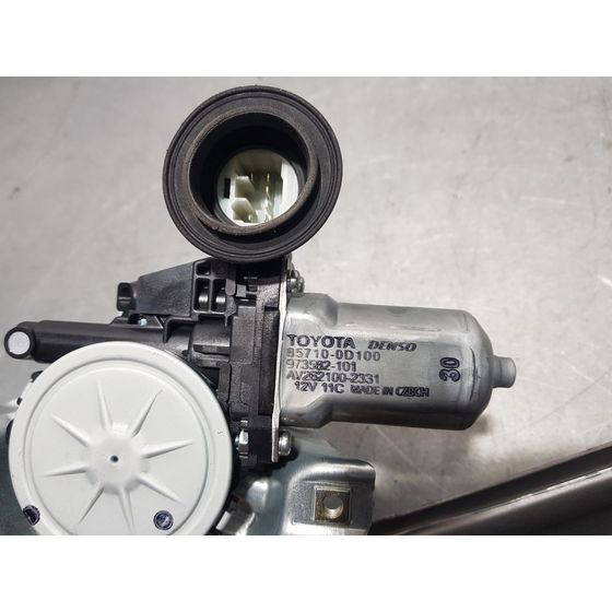 Elevalunas Trasero Izquierdo Para Toyota Yaris