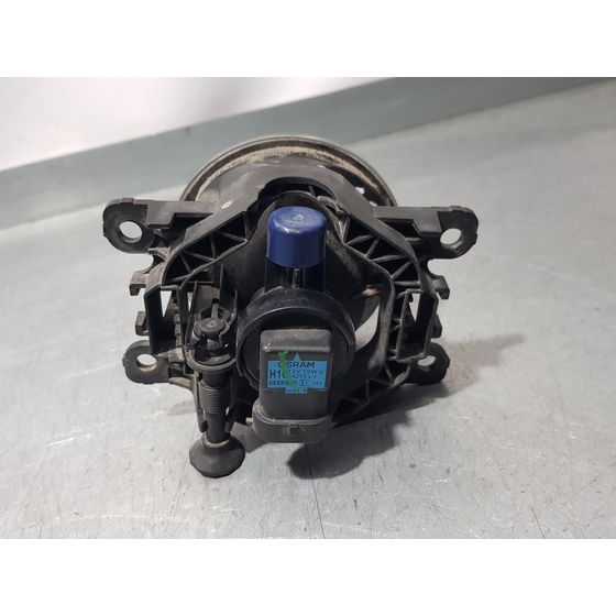 Faro Antiniebla Derecho Para Renault Clio Iv