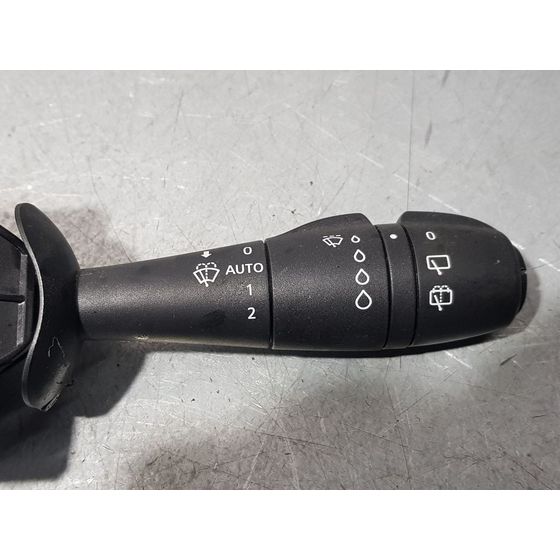 Mando Limpia Para Renault Clio Iv