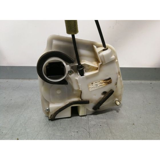 Cerradura Puerta Trasera Izquierda  Para Mazda 6 Lim.
