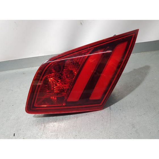 Piloto Trasero Derecho para Peugeot 308