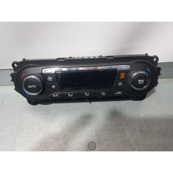 Mando Climatizador para Ford Focus Lim. (Cb8)