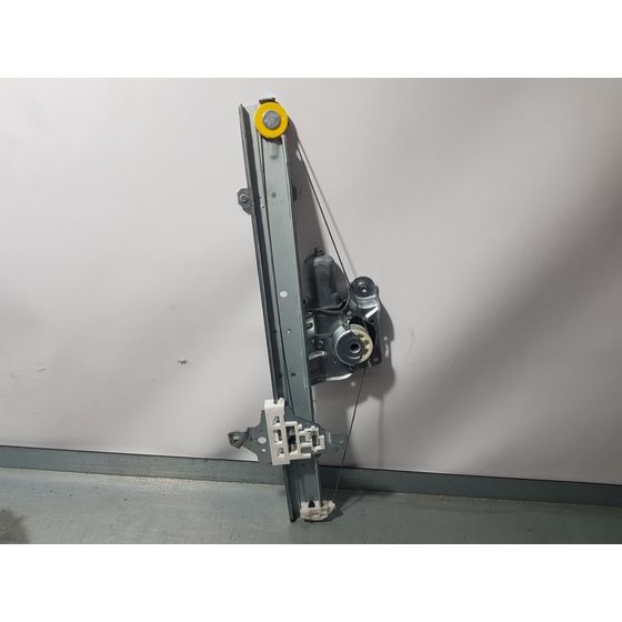 Elevalunas Delantero Derecho Para Nissan Micra V