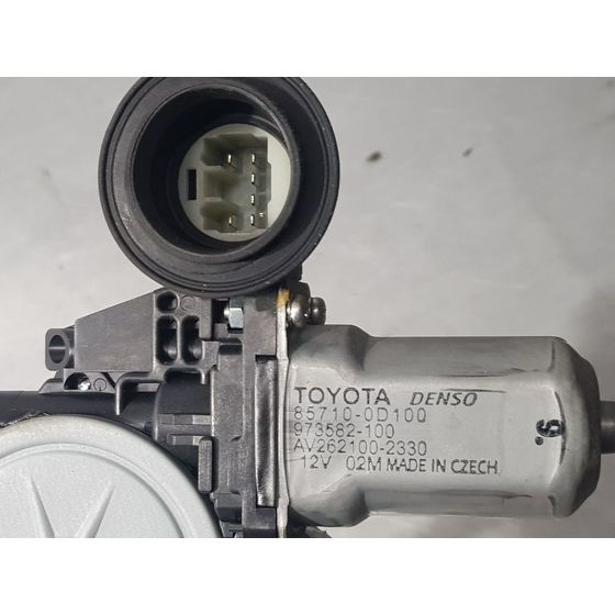 Elevalunas Delantero Derecho para Toyota Yaris