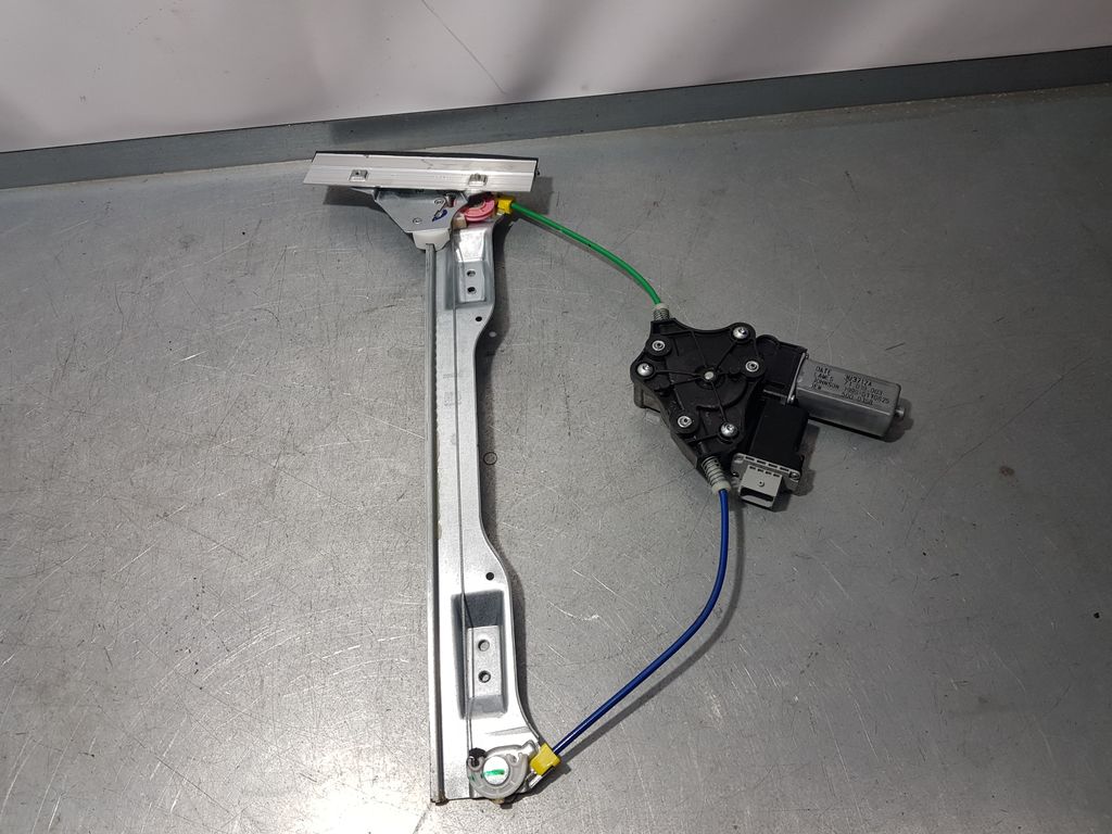 Elevalunas Delantero Derecho Para Opel Corsa E
