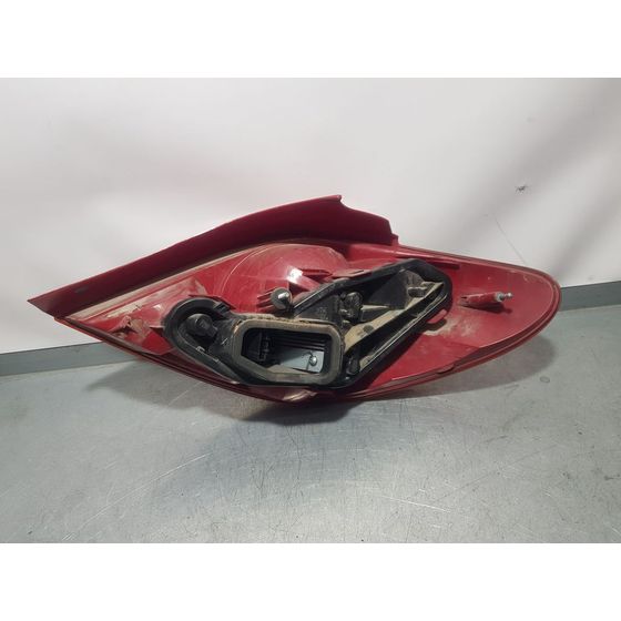 Piloto Trasero Izquierdo Para Peugeot 207