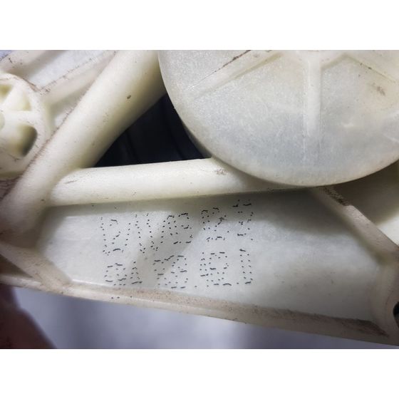 Elevalunas Trasero Derecho Para Volkswagen Polo