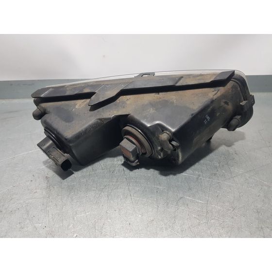 Faro Antiniebla Izquierdo Para Volkswagen Polo
